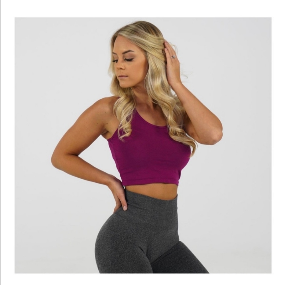 Nvgtn crop tank